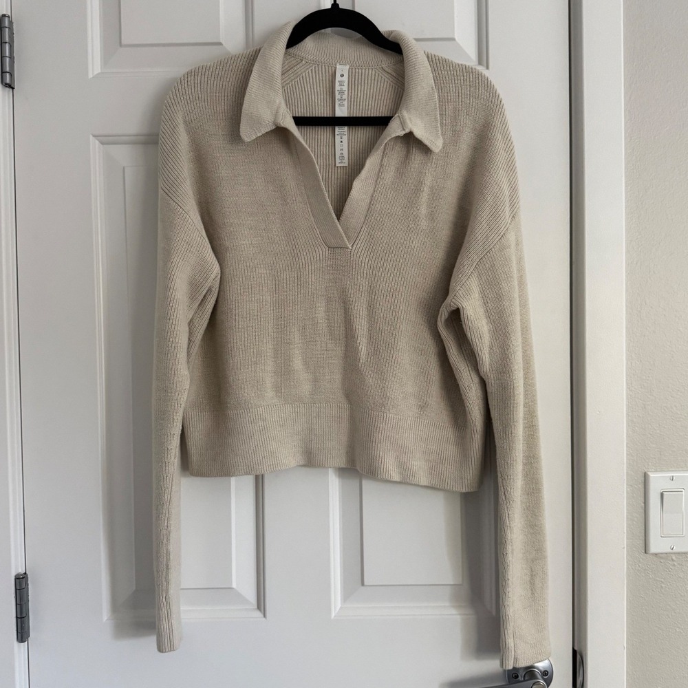 Lululemon Collared Merino Wool Blend Sweater Size L Heathered Bone Cropped